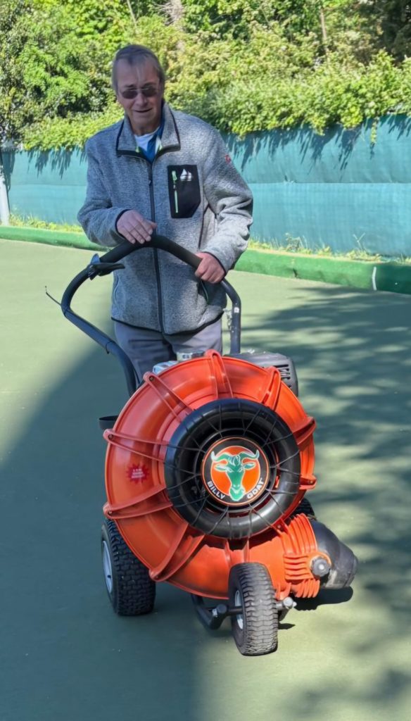 Onze geweldige greenkeeper Wim
